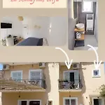 La Mandynia Studio